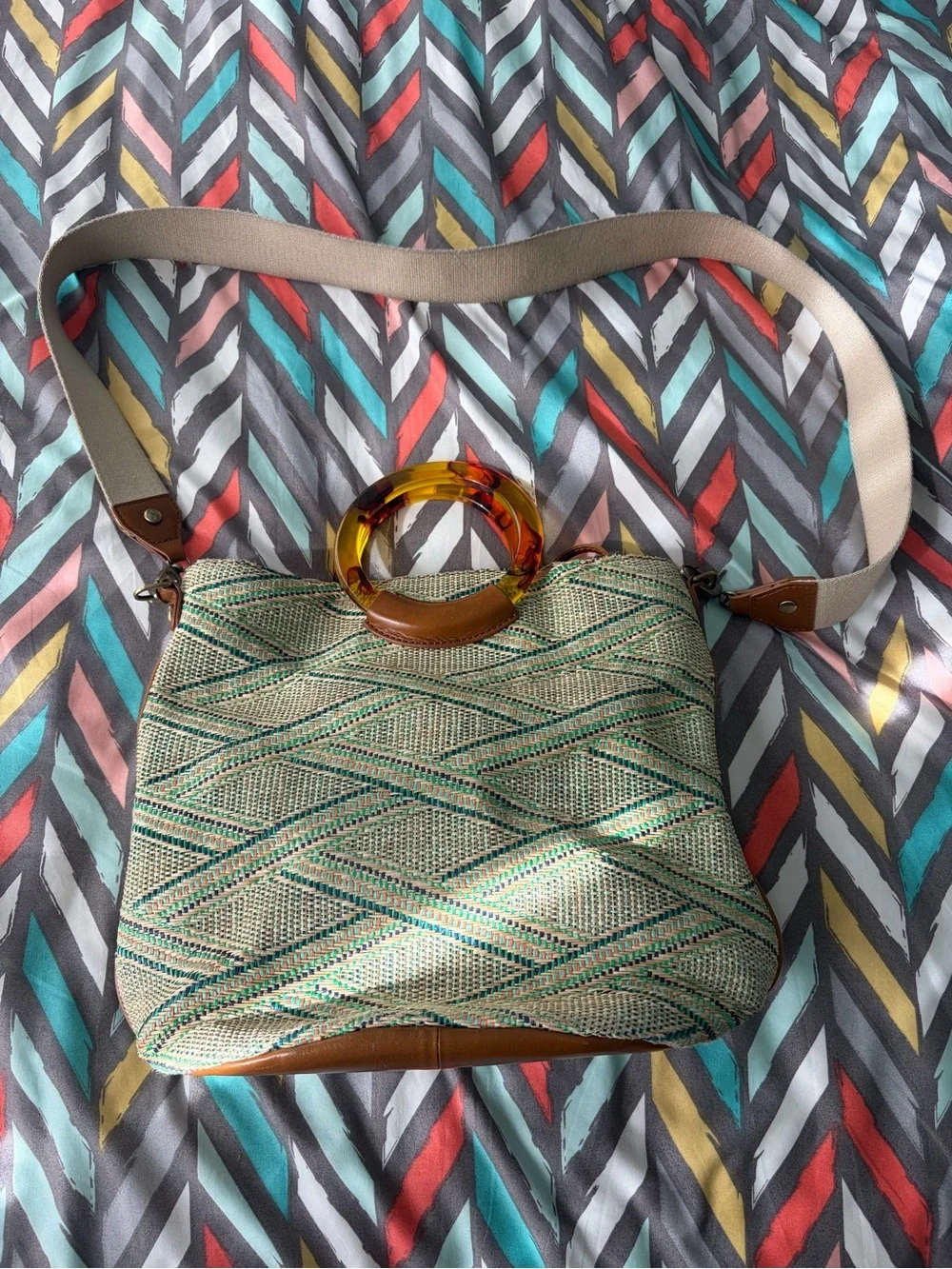 HOBO Sheila Bucket In Natural Straw Geo
Raffia - Picture 1 of 4